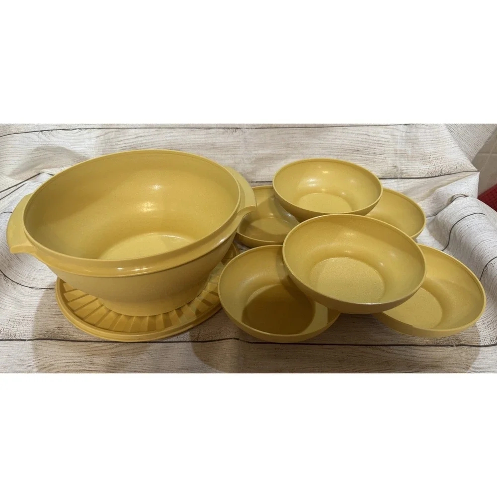 Tupperware up sale